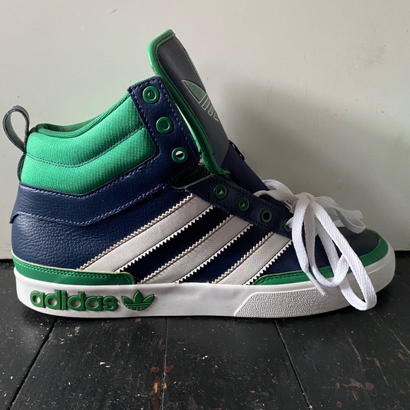ADIDAS (80s Brooklyn Style Vintage) - Picture 6 of 9
